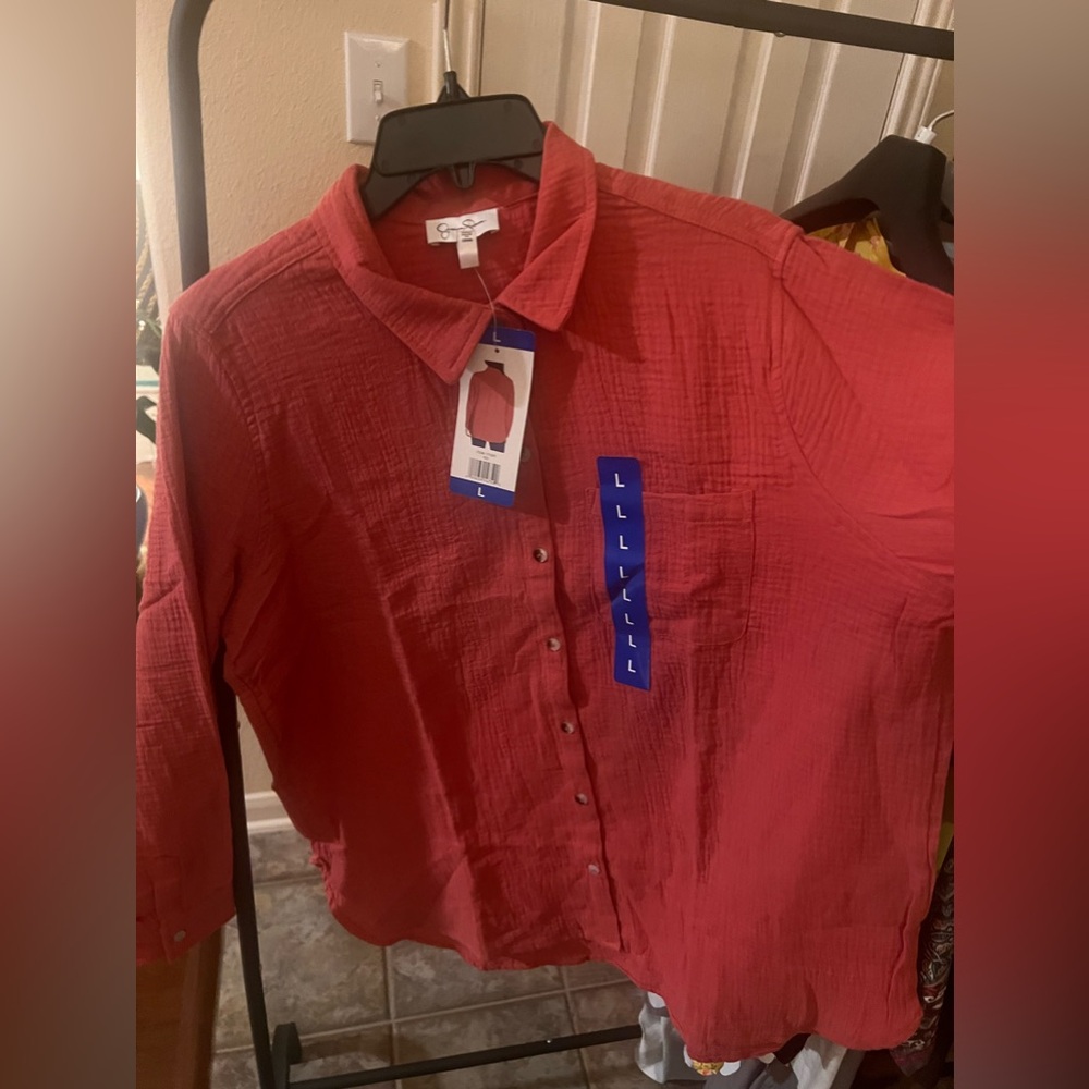 Jessica Simpson button down long sleeve blouse-off red color Large - Picture 5 of 7